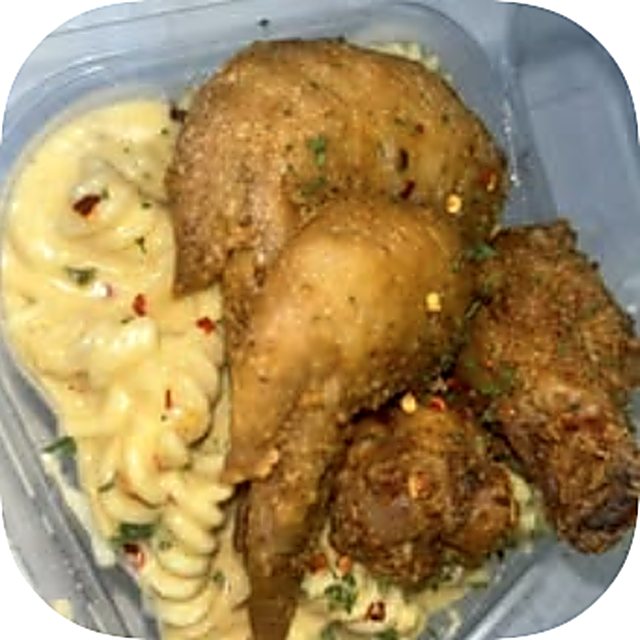 Creamy Pasta n Fry Wings from Traffik Delight Crab Shack