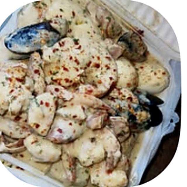 Shrimp n Mussels in Our Creamy Sauce
